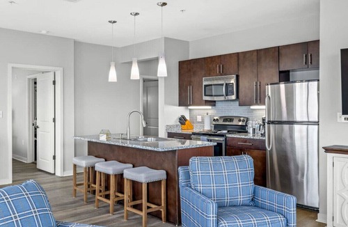 Rolling Mill Hill Condo | Luxurious Downtown High floor Corner-2bd2bth-#520