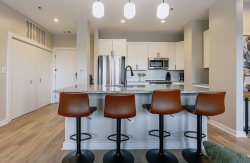 Rolling Mill Hill Condo | Luxurious Downtown Penthouse-2 bed 3 bath plus loft- City View 402