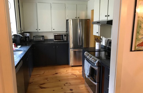 Brownfield House | Luxurious Farmhouse Style Home - Get away from it all in picturesque setting