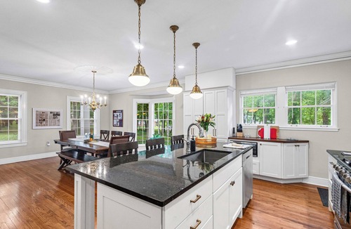 Columbia House | Luxurious Historic Home at the heart of Columbia