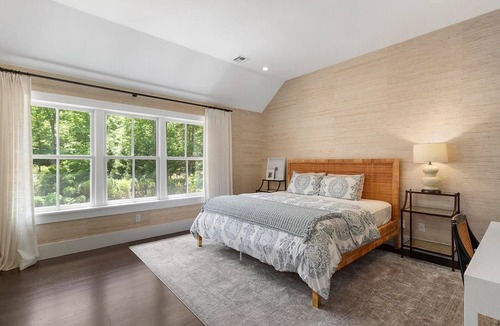 Amagansett North House | Luxurious Private Hamptons Retreat!