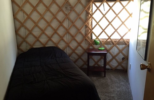 Haines House | Luxurious Yurt with 3 bedrooms with stunning views and whirlpool