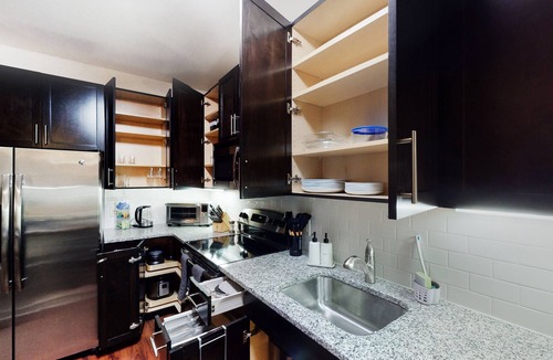 Malden Apartment | Luxury 2 bedroom - 2 bath w/garage parking & near train to Boston