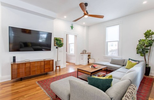 Mount Washington House | Luxury 5BR Home | Perfect for Groups