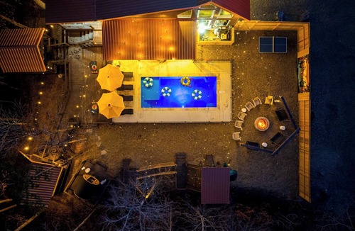 Broken Bow Cabin | Luxury Escape, Pool, Creek, Pickleball + Sauna