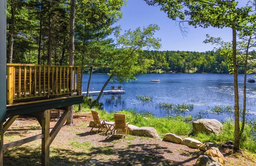 Hope Cabin | Luxury Lakefront Cabin in Hope - Close to Camden & Rockland