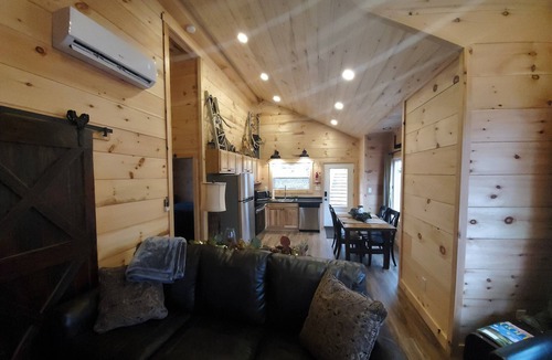 Christian County House | Luxury Lodge in the Wilderness