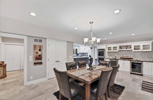 Hunting Valley House | Luxury meets nature in this breathtaking 5-bedroom country chateau