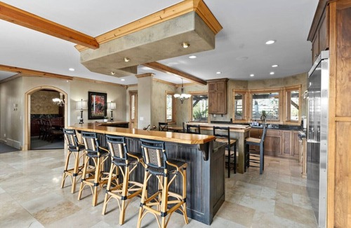 Midway House | Luxury Midway Mountain Chalet-Nr Park City,Hot tub