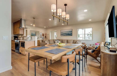 Morro Bay House | Luxury Morro Bay Escape Walk to Dining, Boardwalk & Waterfront 3 Day stay