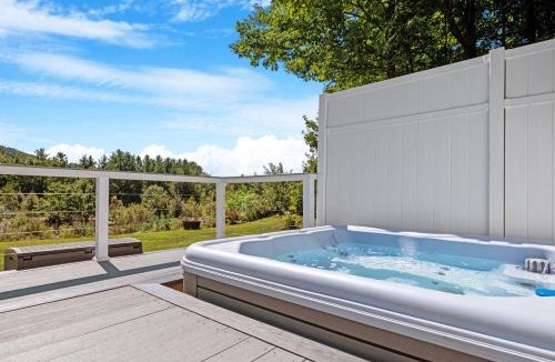 North Woodstock House | Luxury Riverfront Retreat Hot Tub, Game Room, Gym