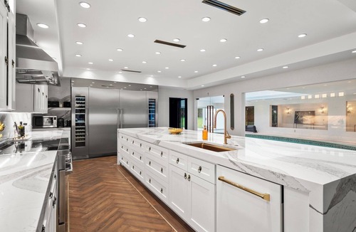 Easton House | Luxury Villa Heated Indoor Pool