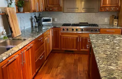 Center Tuftonboro House | Luxury Winnipesaukee Lakefront 6-bedroom with beach & AC in charming Tuftonboro