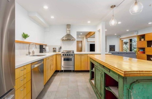 Downtown Anchorage House | M Street 3BR Combo | Connected Triplex Units | Dual Private Hot Tubs