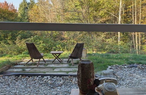Moretown Apartment | Mad River Valley furnished 1BR apartment,full kitchen/bath 20 minutes to skiing