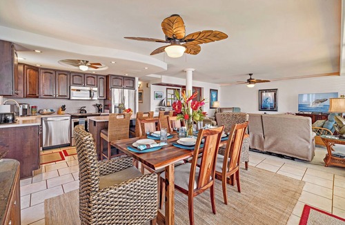 Maalaea Condo | Magnificent Oceanfront Luxury Dolphin Suite with Your Own Private Elevator!