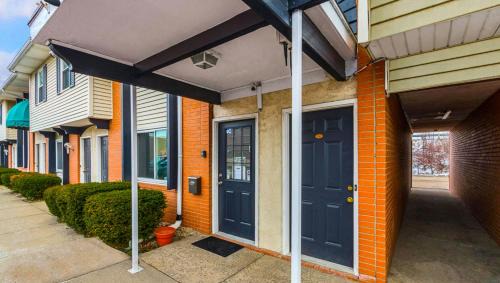 North Canton Hotel | Magnuson Hotel Extended Stay Canton Ohio
