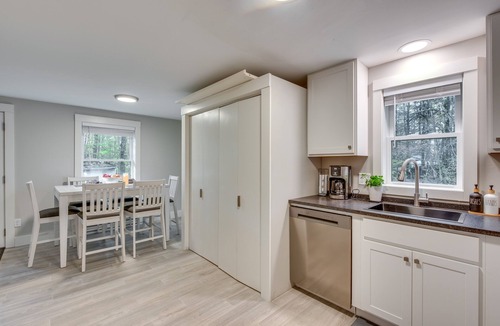 Saco Apartment | Maine Escape w/Grill, Near Skiing & Hiking!
