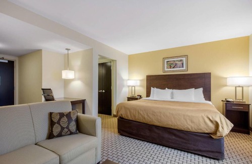 Bridgeton Hotel | MainStay Suites St Louis Airport