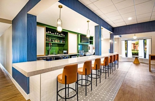 Eastwick Hotel | Make Your Trip More Enjoyable! 3 Posh Units, Close to African American Museum