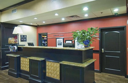 Decatur Hotel | Making The Best Memories Along The Way! 2 Relaxing Units, Pool, Free Parking!