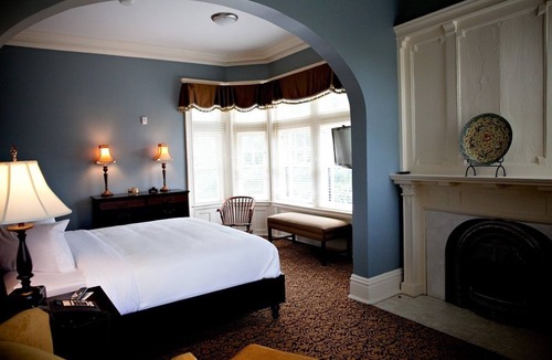 Shadyside Hotel | Mansions on Fifth Hotel