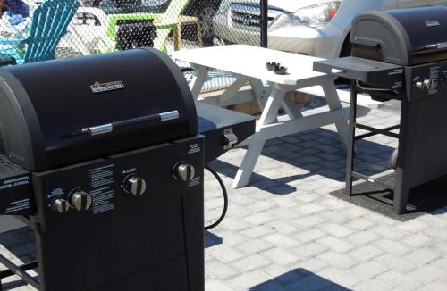 Hampton Hotel | Marguerite Motel