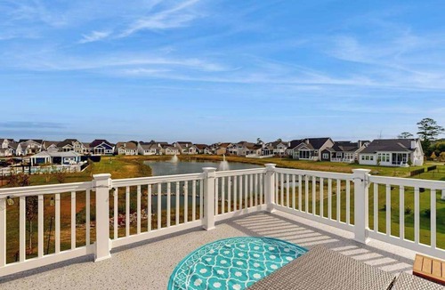 Cedar Neck House | Marlin Chase house near beaches