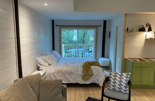 Valatie House | Martin Van Buren lake Cottage 2