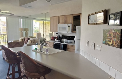 Kihei Condo | Maui Sunset B407: Ocean view 1 Bed, 2 Bath, Kihei Condo, Sleeps up to four