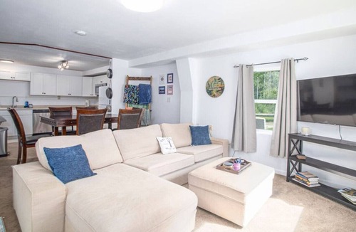 Badger Villa | Meadow Rue Hideaway Near Fairbanks & Aurora Views