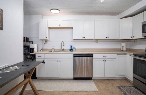 Badger Villa | Meadow Rue Hideaway Near Fairbanks & Aurora Views