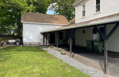 Meredith House | Meredith Charmer-walk to lake, town, shops, & boat launch