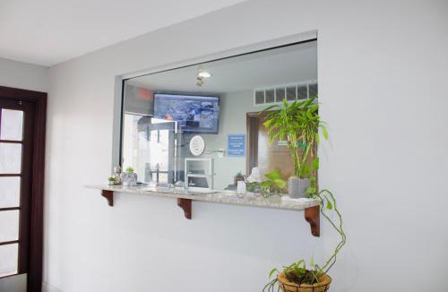 Central Oklahoma City Hotel | Meridian Inn Oklahoma City Airport