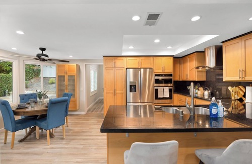 Laguna Hills House | Modern 4B 3BA Home Mins to Laguna Beach