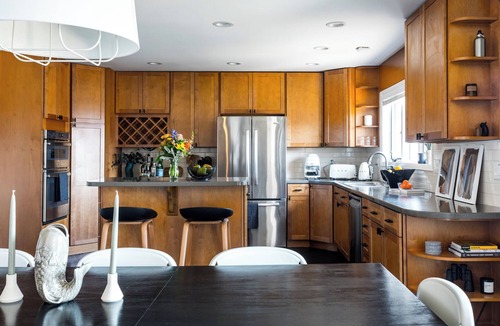Fleischmanns House | Modern Catskills cabin - 5 mins from Belleayre Mtn. Panoramic Views + Hot Tub.
