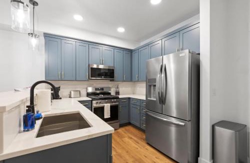 Juneau Apartment | Modern Condo with Incredible Mountain Backdrop 207