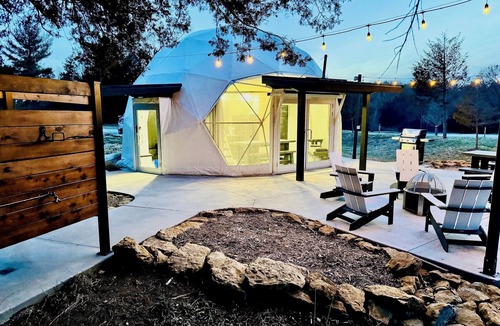Ashland House | Modern Dome | 2 Bed, 1 Bath