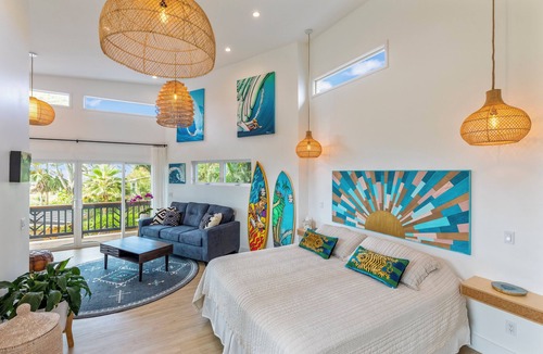 Paia Apartment | Modern ocean view suite walking distance to the coolest beach town in Maui