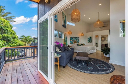 Paia Apartment | Modern ocean view suite walking distance to the coolest beach town in Maui