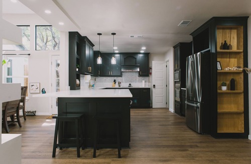 Far North Dallas House | Modern Pool Retreat: Mid & Long-Term Stays Dallas