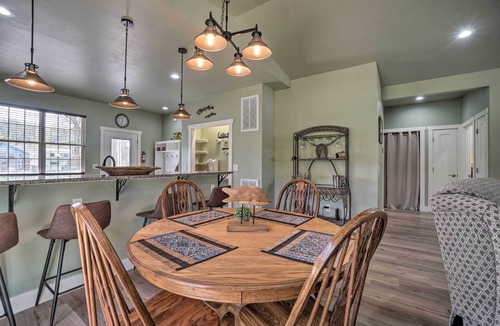 Cotter House | Modern Retreat w/Deck: Walk to White River!