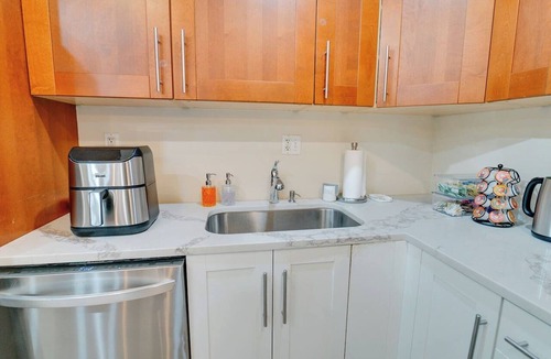Oxon Hill House | Modern Spacious 5BR|3BA Prime DC|MGM|Gaylord