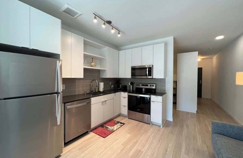 Hiawatha Apartment | Modern Sunny Micro 1BR Light Rail, Parks, MSP 205