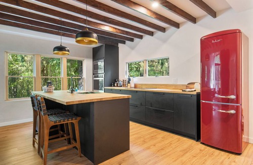 Plattekill House | Modern Upstate Gem Surrounded by Trees with Hot Tub - 2.5 BD, 2 BH