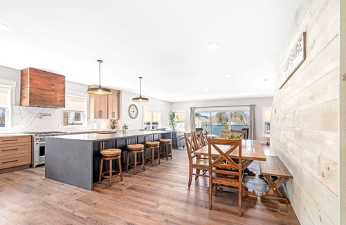 Lochmere House | Modern Winnisquam Lake House sleeps 8 , Boat Slip available
