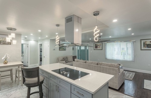Norwich House | Mohegan Park Escape – Near Casinos – Spacious 4BR House