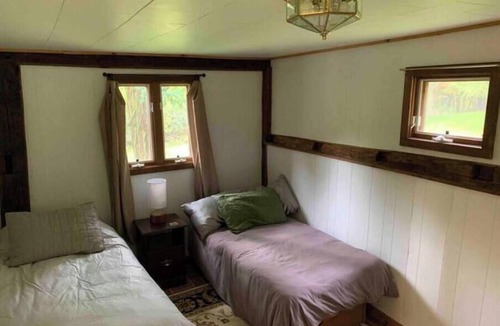Old Chatham House | Monk's Bunk, Old Chatham