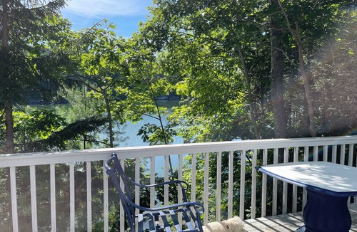 Sebascodegan Island Cottage | Moon Tide Cottage on a tranquil cove in Harpswell is where your vacation begins!