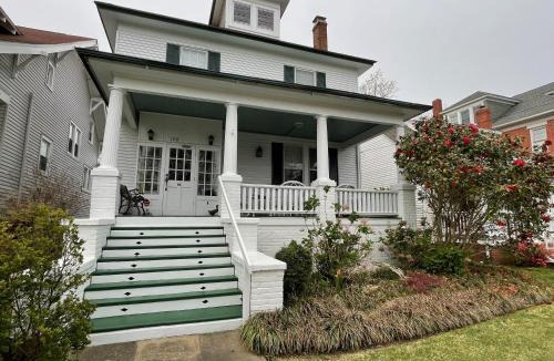 Cape Charles House | Moontide - Impecable Historic Home in Downtown Cape Charles!